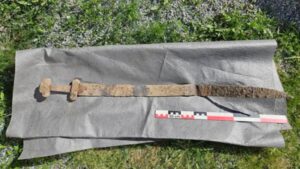 A six-year-old boy discovers an ancient Viking-era sword during a school trip in Norway