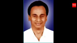 AIADMK veteran Semmalai quits, ex-DMK min PTR takes a break