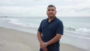 Juan Hernandez: Meet Juan Hernandez: The former SpaceX welder who turned a $10,000 stock grant into $1 million | World News