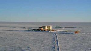 While the Northern Hemisphere endured summer heat, Antarctica’s Concordia Station fell to minus 119.4°F, its coldest reading in 16 years