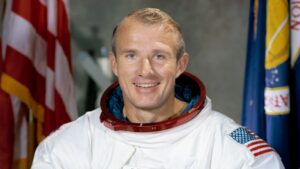 Rocky Mountain National Park: In 1967, astronaut Vance Brand bought 160 acres beside Rocky Mountain National Park for $32,000; decades later, his family gave 40 acres to the park and Congress changed its boundary to accept it