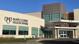 A farmer left $10.9 million to build a cancer centre; Mayo Clinic was supposed to get it only if the local hospital lost its independence | World News