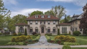 In 2002, a Detroit lawyer bought Berry Gordy’s 1917 Motown Mansion for $250,000, restored the 10,500-sq-ft landmark and sold it for $1.65 million in 2017